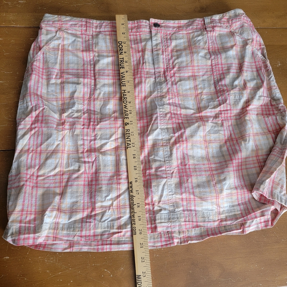 CJ Banks Coral Plaid Mini Skirt With Built In Shorts Plus Size 22W - Picture 5 of 12